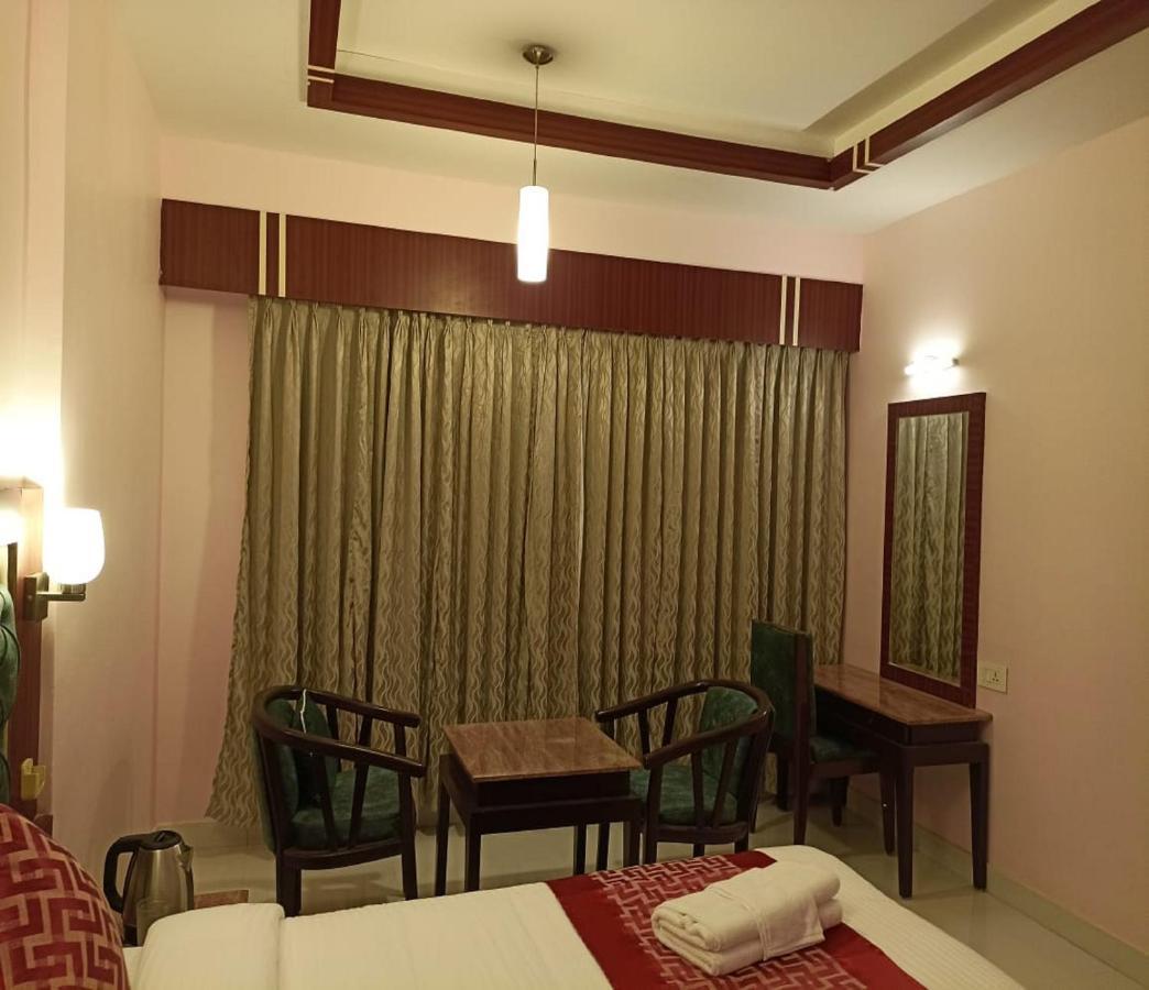 Daffodil Inn Velankanni Extérieur photo
